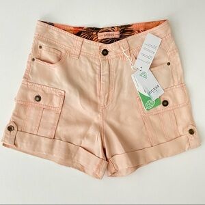 GUESS Women’s Iris Cuffed Cargo Shorts Size 24